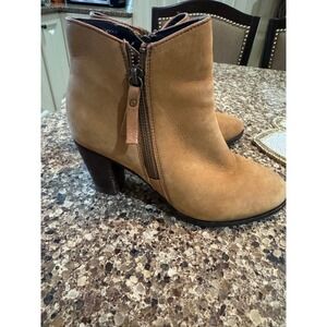 Mia Maddock Tan Faux Suede Leather Ankle‎ Boots Zip Up Heeled Booties Size 6M